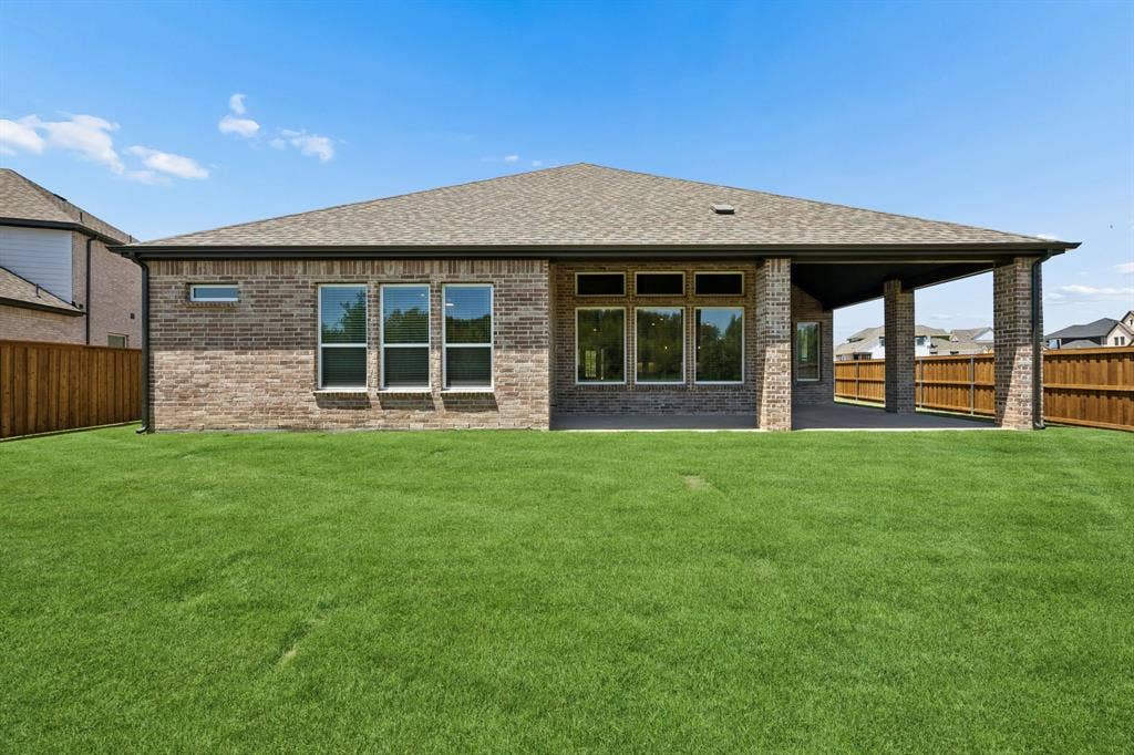 2423 Silver Spring Court, Celina, TX 75009 2423 Silver Spring Court, Celina, TX 75009