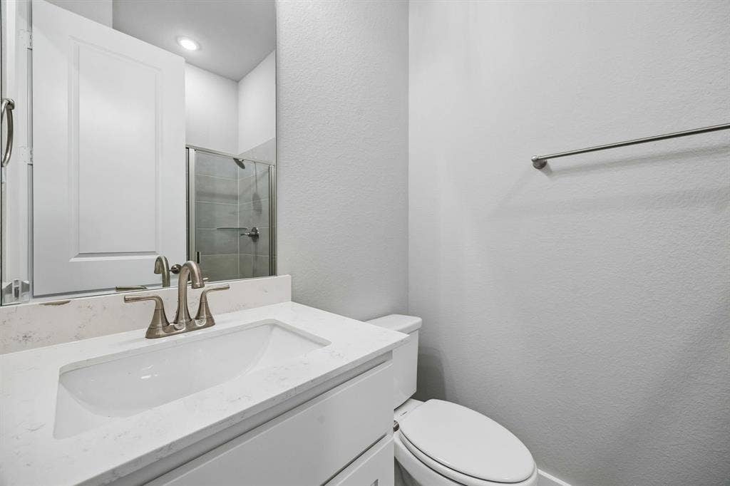 2423 Silver Spring Court, Celina, TX 75009 2423 Silver Spring Court, Celina, TX 75009