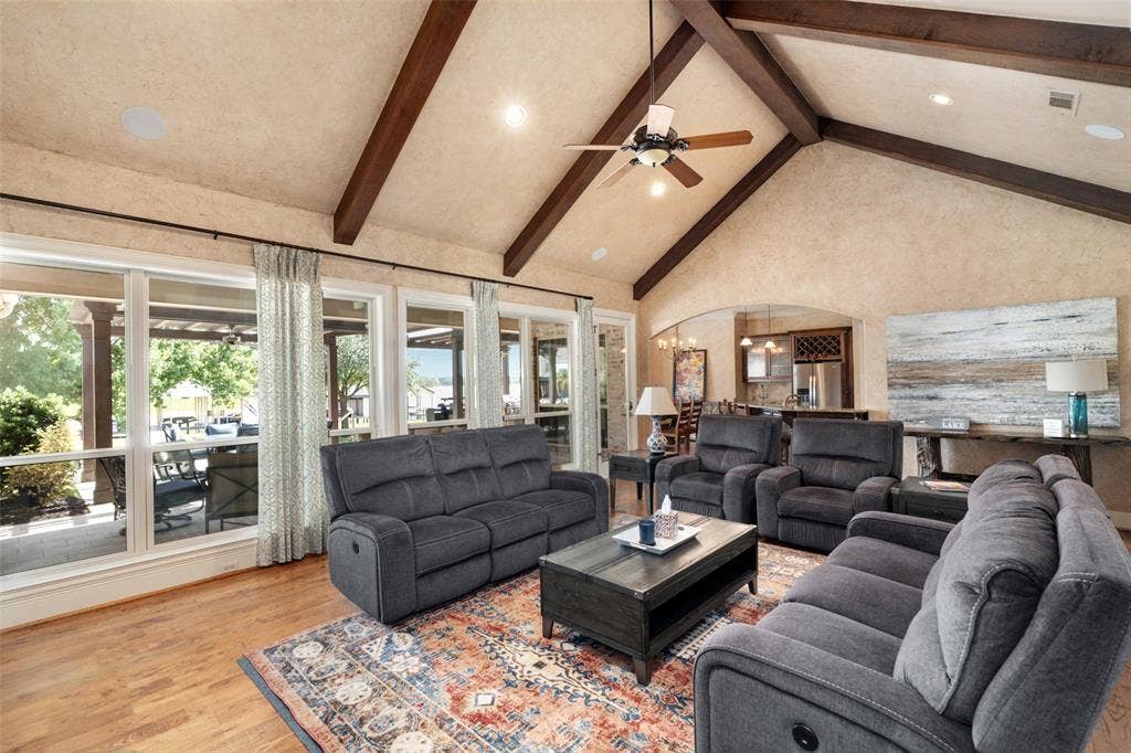229 Lakeside Drive, Malakoff, TX 75148 229 Lakeside Drive, Malakoff, TX 75148