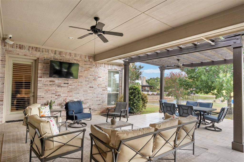 229 Lakeside Drive, Malakoff, TX 75148 229 Lakeside Drive, Malakoff, TX 75148