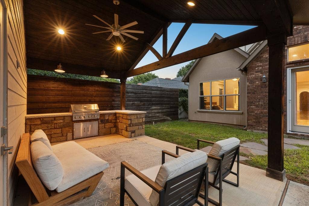 1921 Old Orchard Drive, Dallas, TX 75208 1921 Old Orchard Drive, Dallas, TX 75208