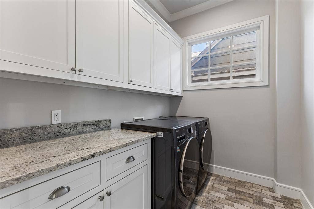 1921 Old Orchard Drive, Dallas, TX 75208 1921 Old Orchard Drive, Dallas, TX 75208