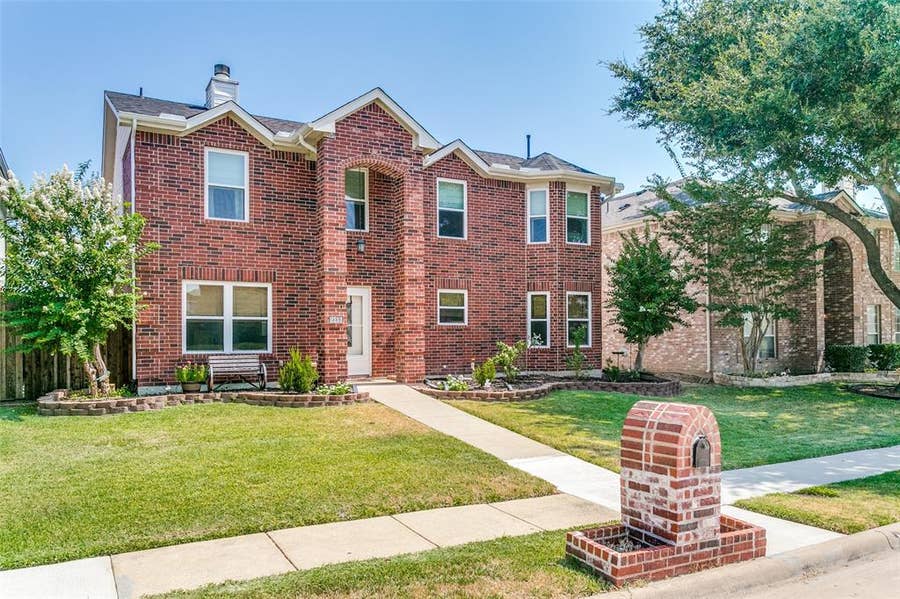 Property photo for 2213 Bresee Drive, Carrollton, TX