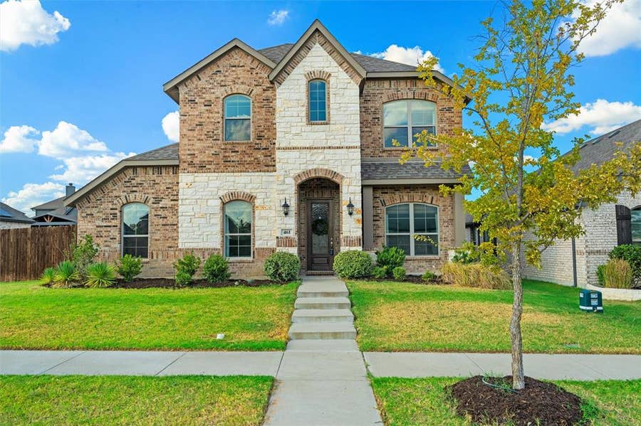 Property photo for 461 Washington Avenue, Waxahachie, TX