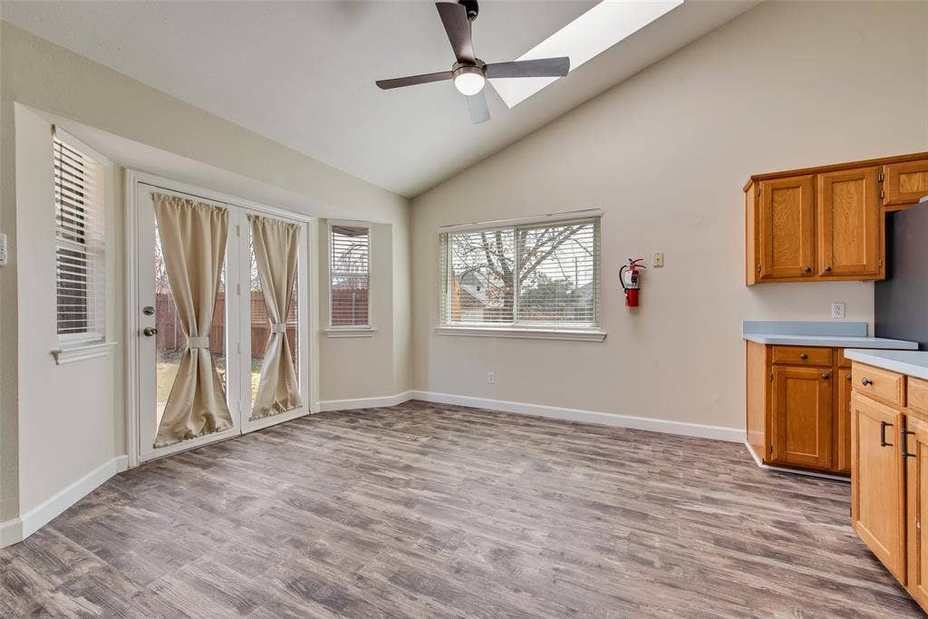 2126 Millwood Drive, Corinth, TX 76210 2126 Millwood Drive, Corinth, TX 76210