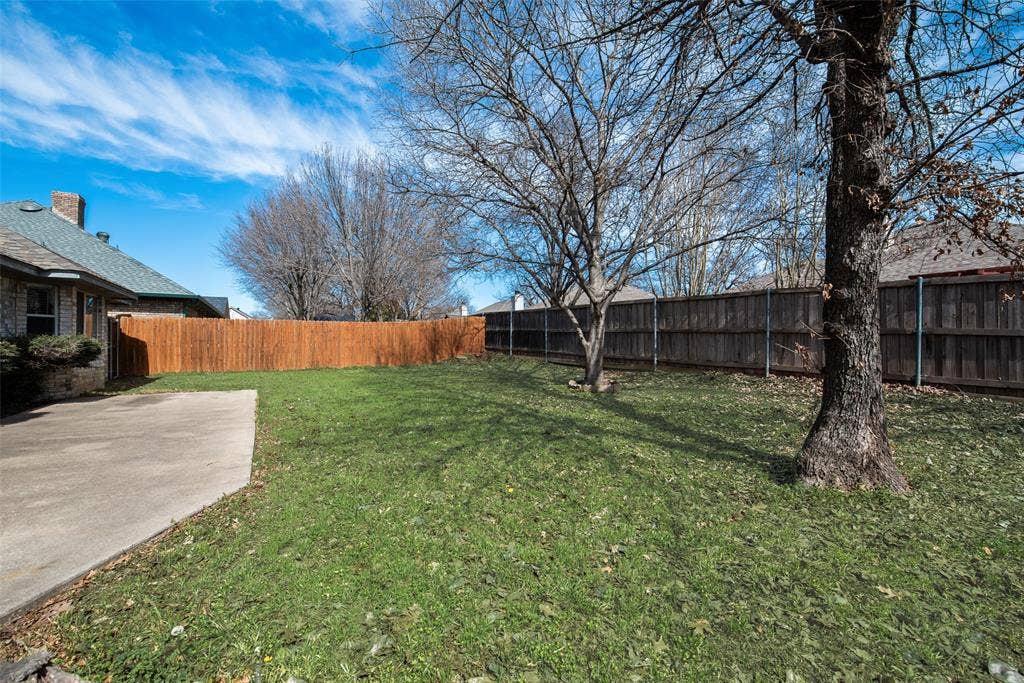 2126 Millwood Drive, Corinth, TX 76210 2126 Millwood Drive, Corinth, TX 76210
