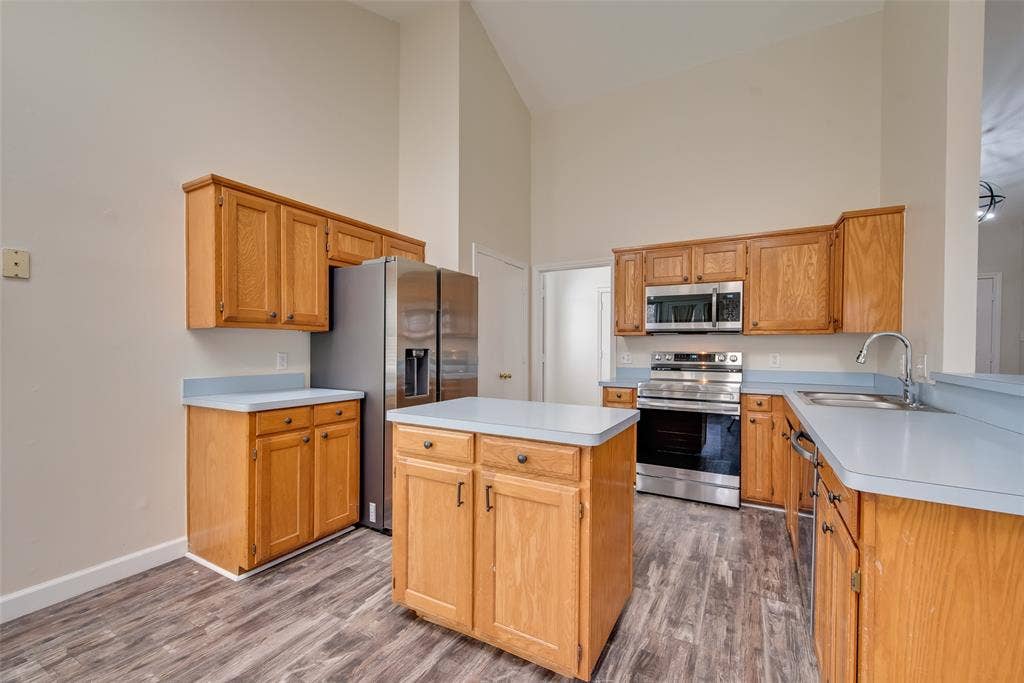 2126 Millwood Drive, Corinth, TX 76210 2126 Millwood Drive, Corinth, TX 76210