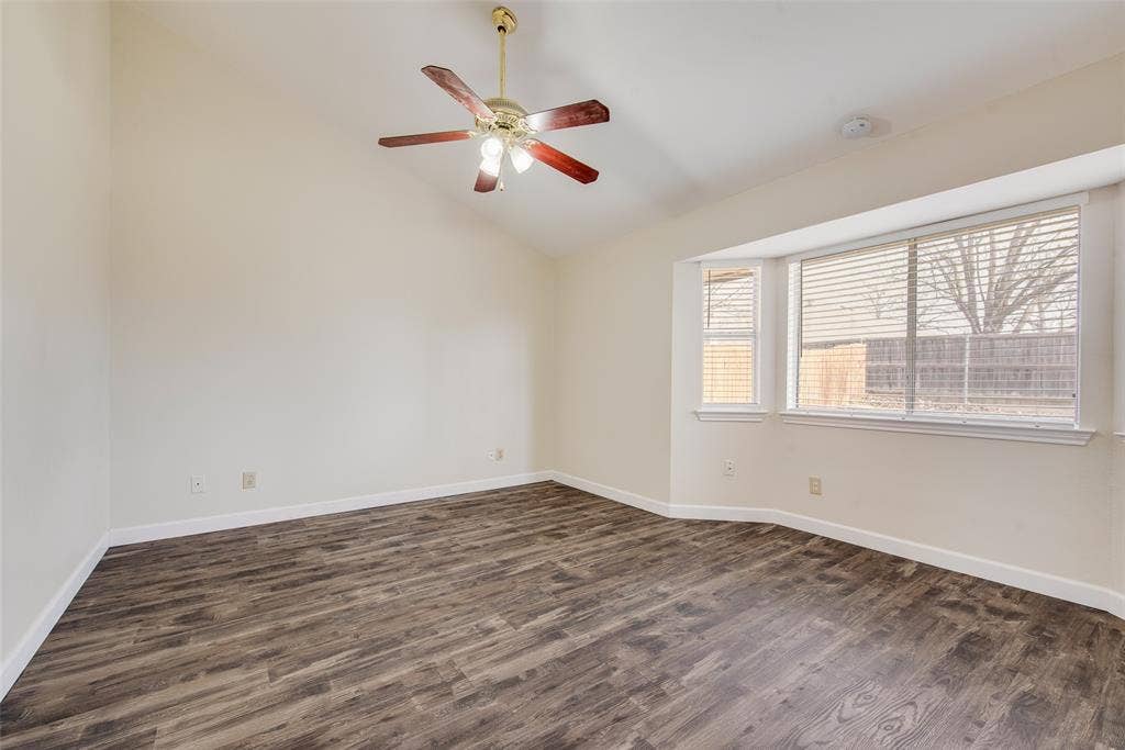 2126 Millwood Drive, Corinth, TX 76210 2126 Millwood Drive, Corinth, TX 76210