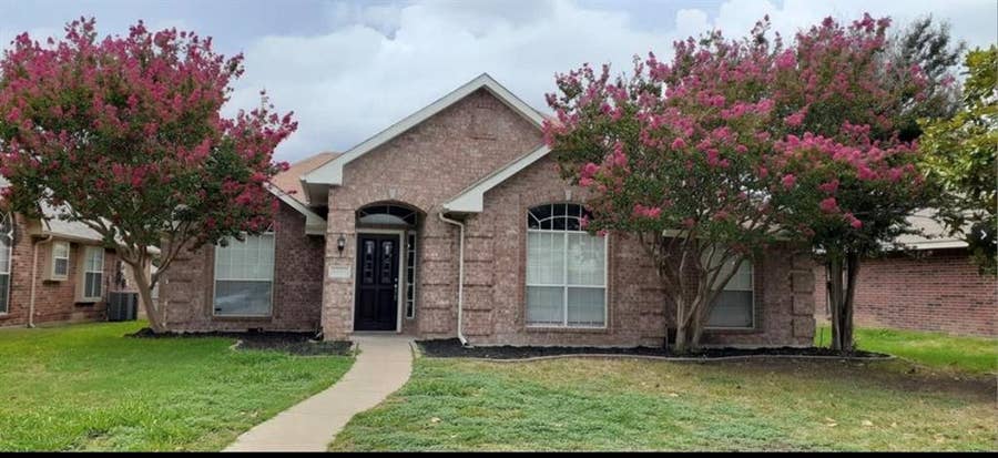 Property photo for 8001 Kings Ridge Road, Frisco, TX