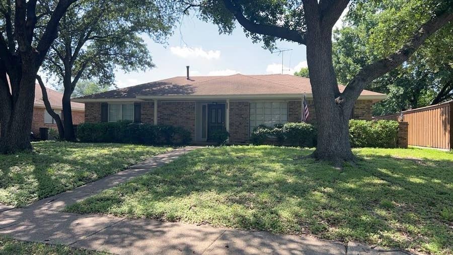 Property photo for 317 Doral Place, Garland, TX
