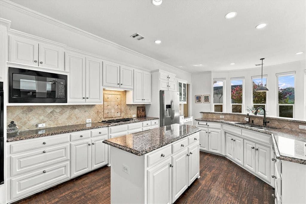 614 Castle Creek Drive, Coppell, TX 75019