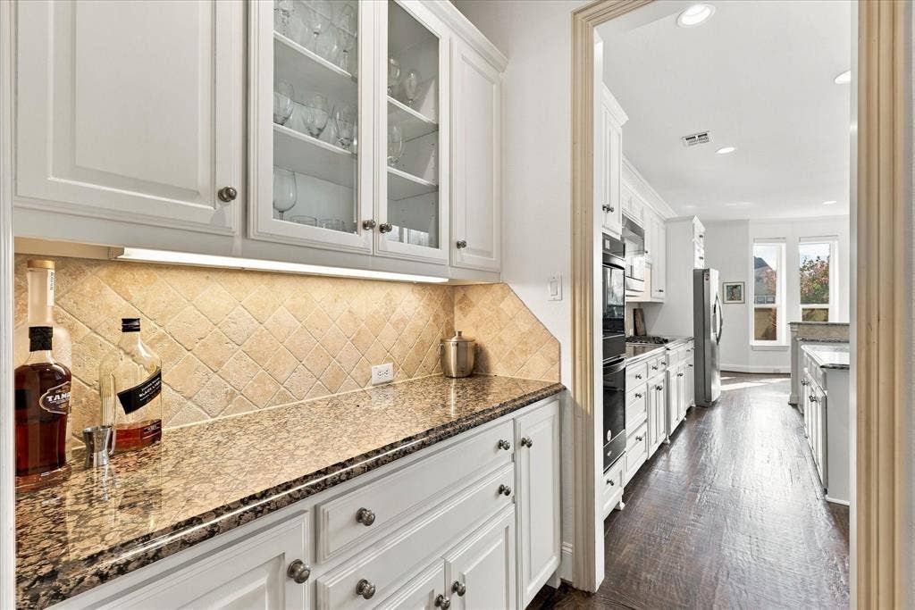 614 Castle Creek Drive, Coppell, TX 75019