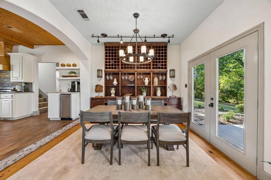 7750 Cottonwood Street, Frisco, TX 75033 7750 Cottonwood Street, Frisco, TX 75033