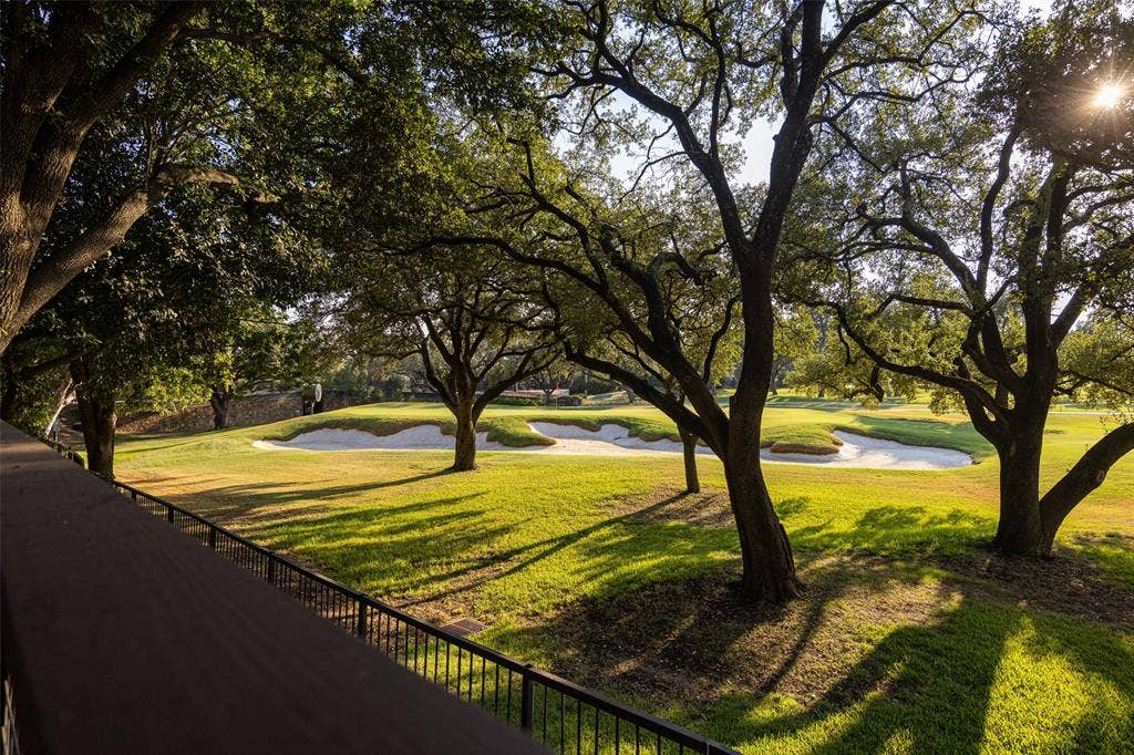 13715 Creekside Place, Dallas, TX 75240 13715 Creekside Place, Dallas, TX 75240