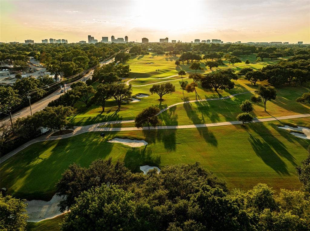 13715 Creekside Place, Dallas, TX 75240 13715 Creekside Place, Dallas, TX 75240