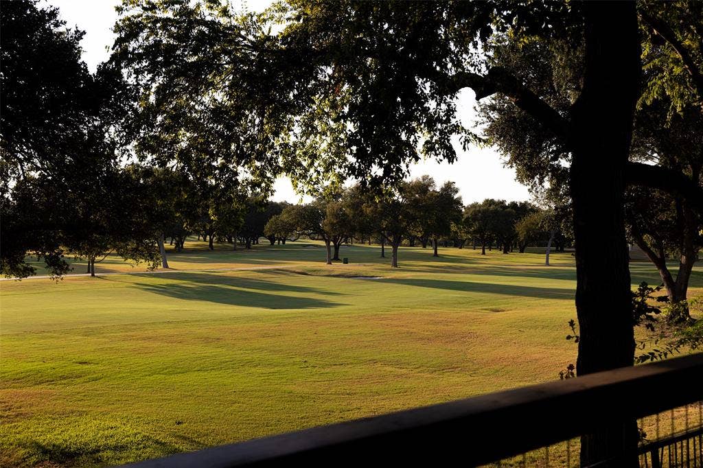 13715 Creekside Place, Dallas, TX 75240 13715 Creekside Place, Dallas, TX 75240