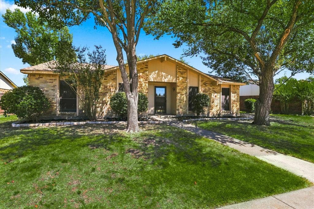 411 Clear Creek Lane, Coppell, TX 75019 411 Clear Creek Lane, Coppell, TX 75019