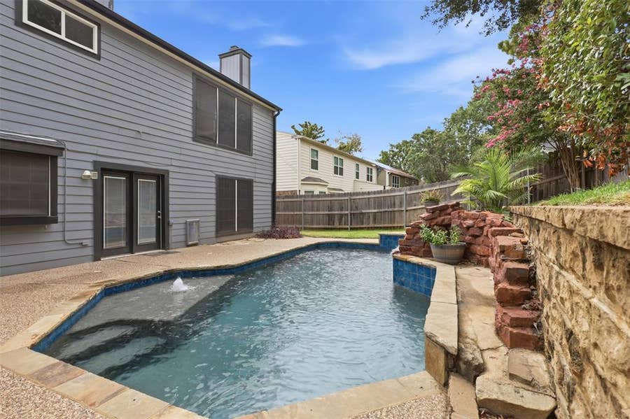 Property photo for 4708 Glenbrook Drive, Grapevine, TX