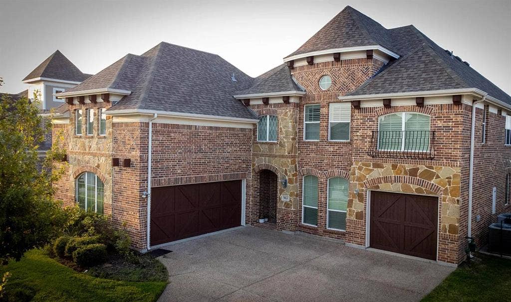965 Holt Lane, Allen, TX 75013 965 Holt Lane, Allen, TX 75013
