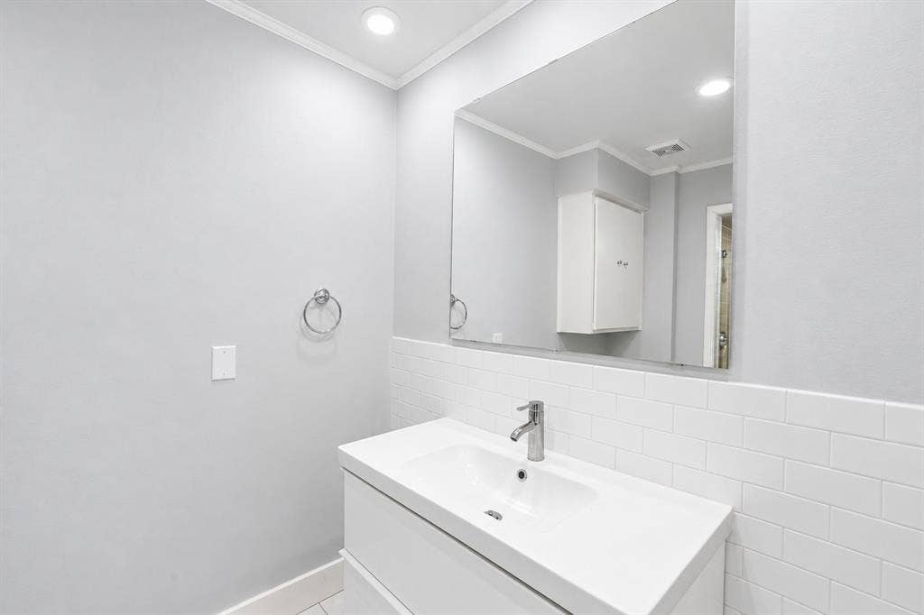 10727 Villager Road, #C, Dallas, TX 75230