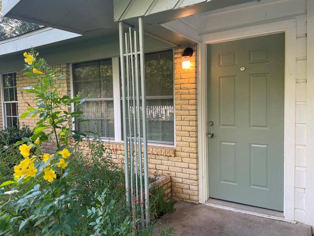 612 Valle Vista Drive, Athens, TX 75751 Entry