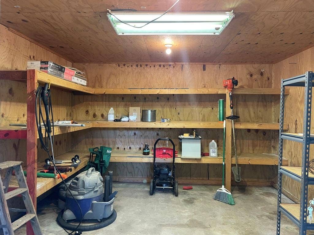 612 Valle Vista Drive, Athens, TX 75751 Inside Storage Building