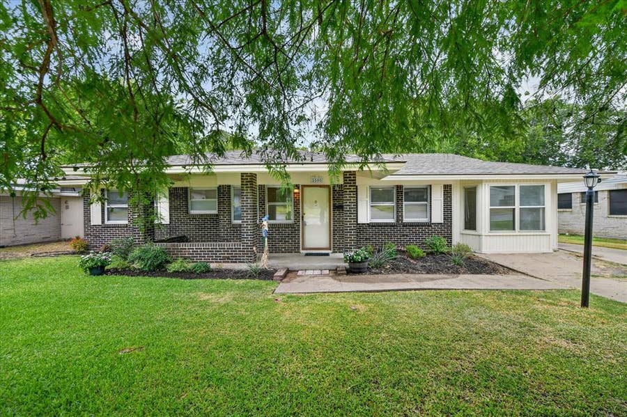 Property photo for 5500 Wheaton Drive, Fort Worth, TX