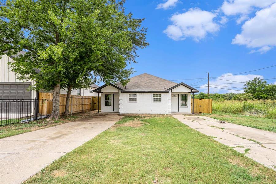 Property photo for 2200 Brookes Street, #B, Fort Worth, TX