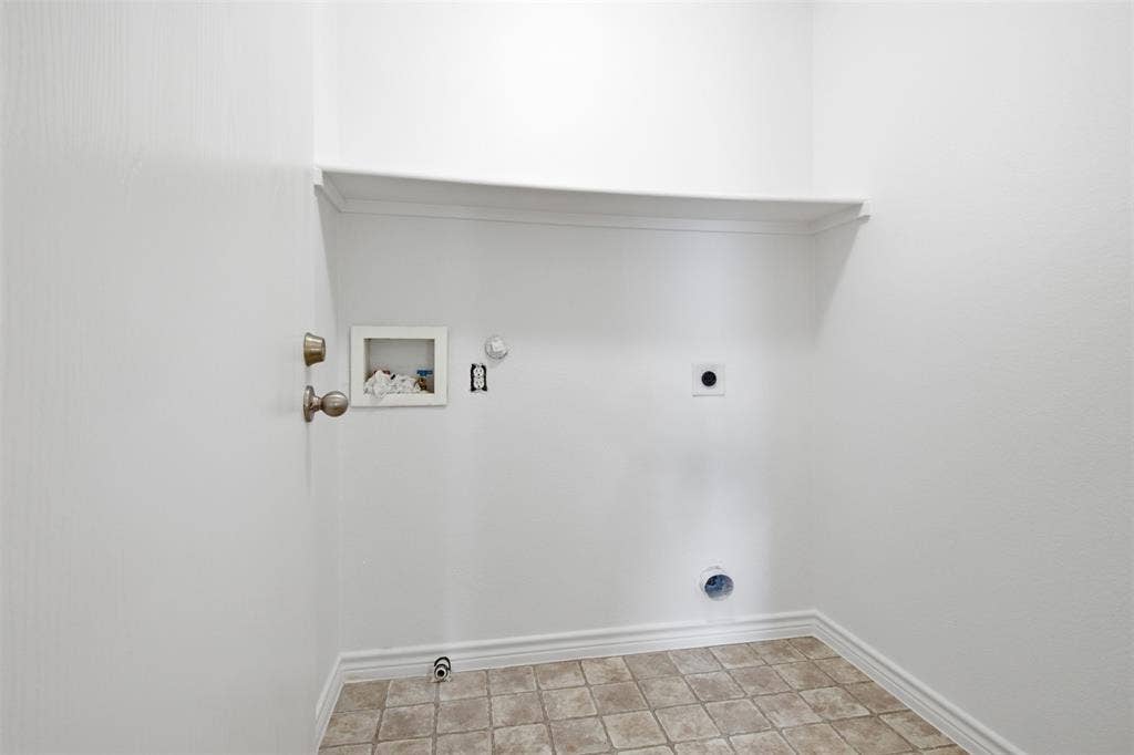6904 Bountiful Grove Drive, McKinney, TX 75070 6904 Bountiful Grove Drive, McKinney, TX 75070