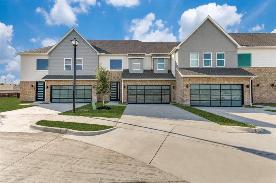 Property photo for 3017 Mayeda Circle, Wylie, TX