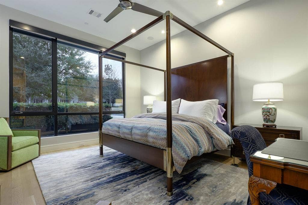 4745 Crooked Lane, Dallas, TX 75229 Secondary bedroom with walk-in closet