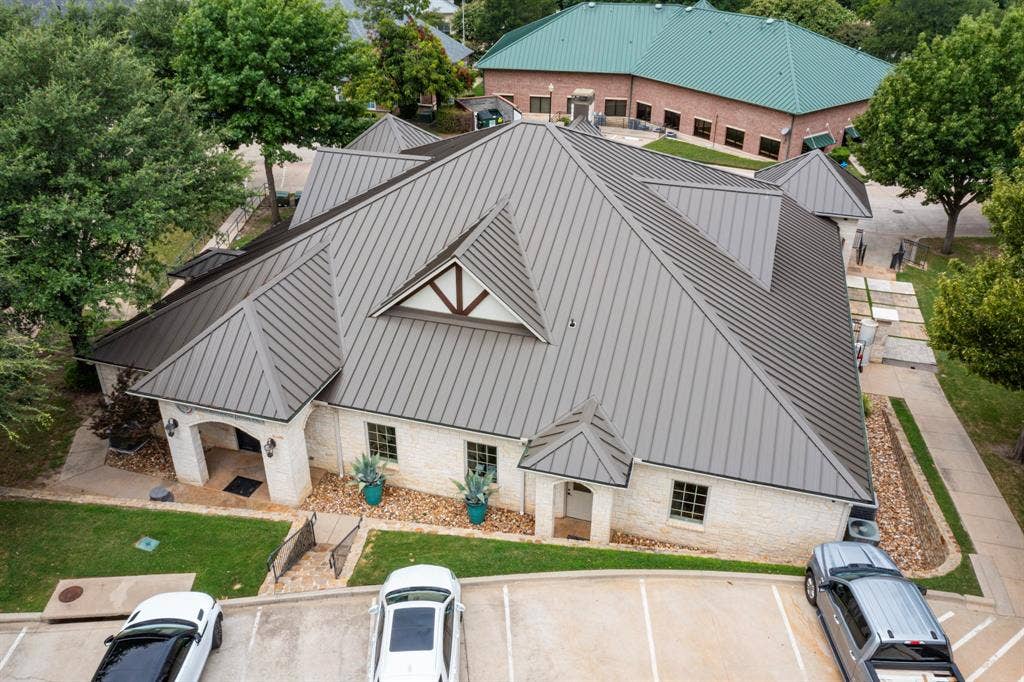 2230 Bush Drive, McKinney, TX 75070 2230 Bush Drive, McKinney, TX 75070