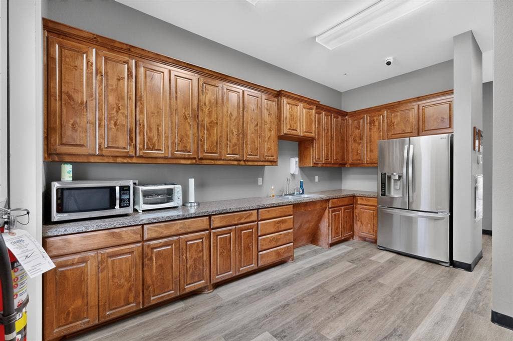 2230 Bush Drive, McKinney, TX 75070 2230 Bush Drive, McKinney, TX 75070