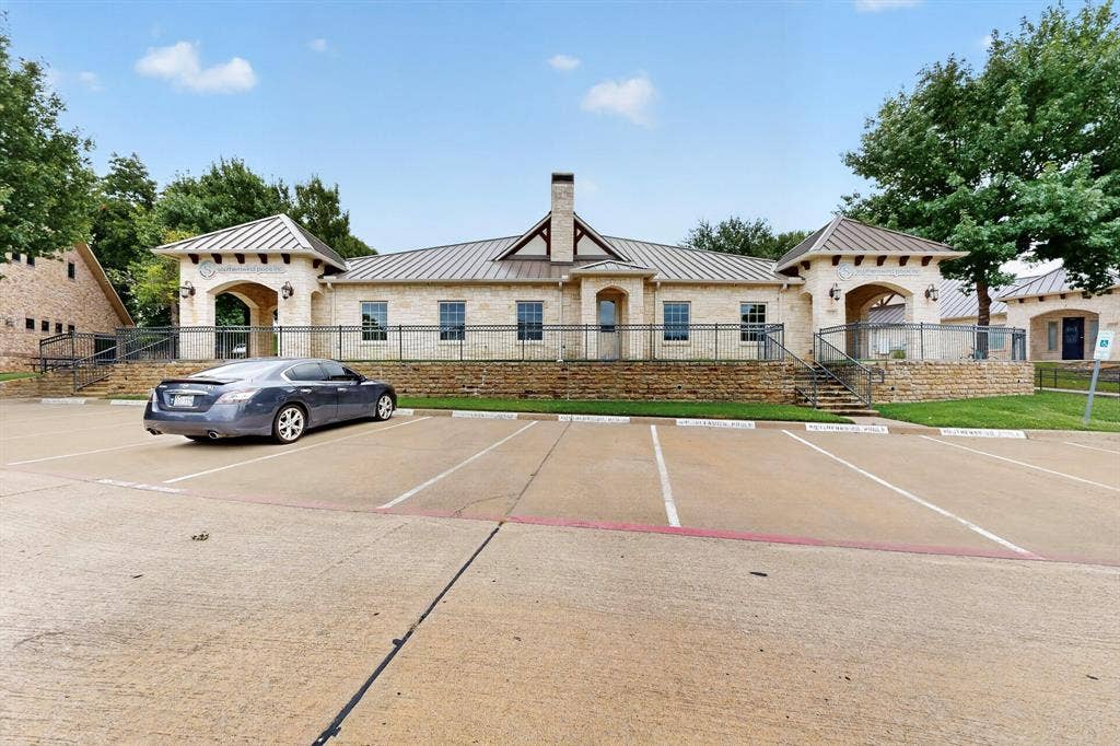 2230 Bush Drive, McKinney, TX 75070 2230 Bush Drive, McKinney, TX 75070