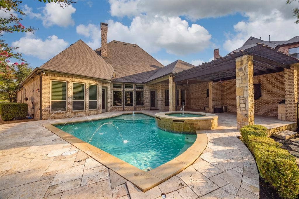 6205 Avalon Woods Drive, McKinney, TX 75072 6205 Avalon Woods Drive, McKinney, TX 75072