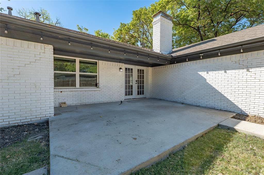 11005 Ferguson Road, Dallas, TX 75228