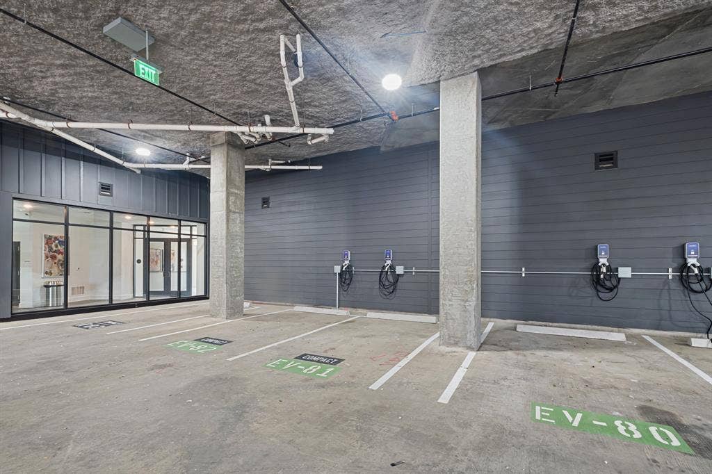 1100 N Zang Boulevard, #207, Dallas, TX 75203 1100 N Zang Boulevard, #207, Dallas, TX 75203