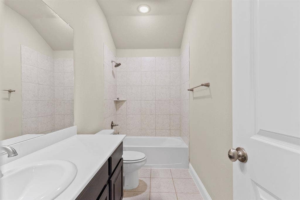 1402 Warringwood Drive, Greenville, TX 75402 1402 Warringwood Drive, Greenville, TX 75402