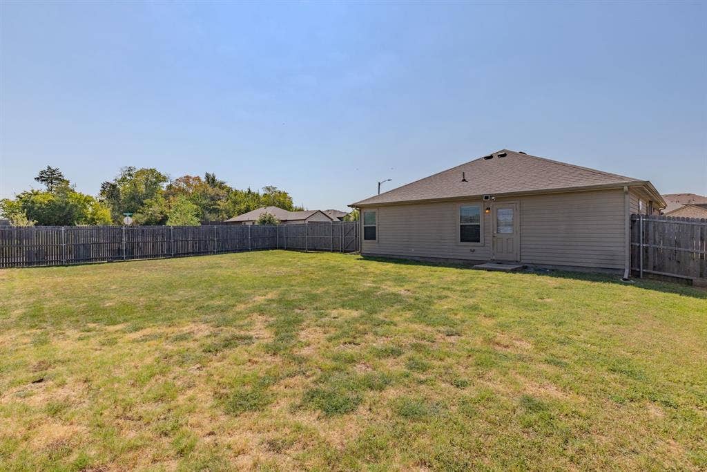 1402 Warringwood Drive, Greenville, TX 75402 1402 Warringwood Drive, Greenville, TX 75402