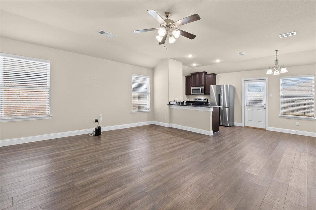 1402 Warringwood Drive, Greenville, TX 75402 1402 Warringwood Drive, Greenville, TX 75402