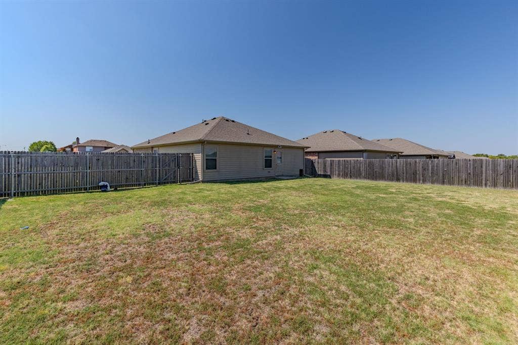 1402 Warringwood Drive, Greenville, TX 75402 1402 Warringwood Drive, Greenville, TX 75402