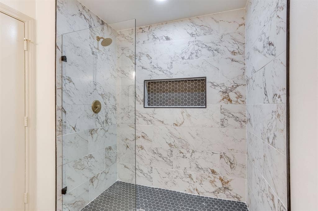 106 Sidney Drive, Glenn Heights, TX 75154 106 Sidney Drive, Glenn Heights, TX 75154