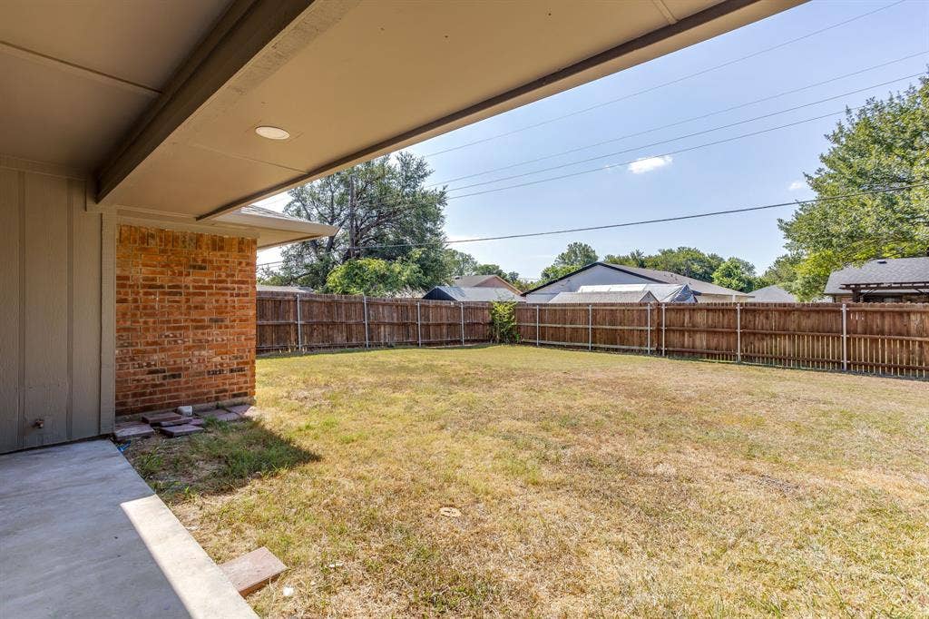 106 Sidney Drive, Glenn Heights, TX 75154 106 Sidney Drive, Glenn Heights, TX 75154