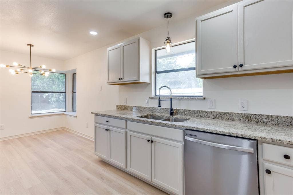 106 Sidney Drive, Glenn Heights, TX 75154 106 Sidney Drive, Glenn Heights, TX 75154