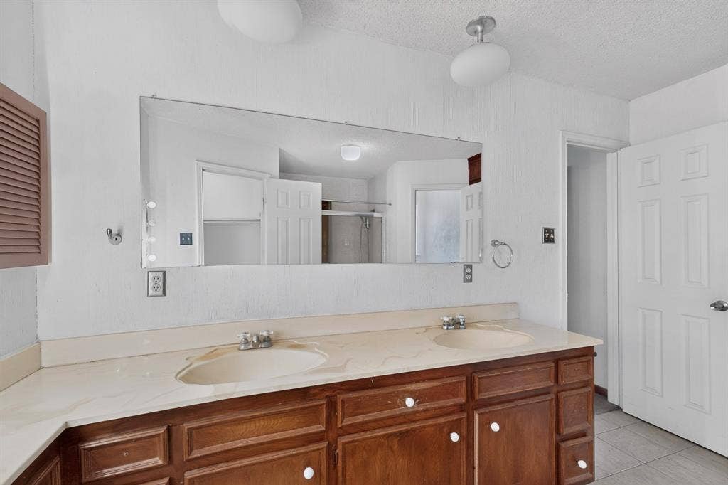 7316 N Stone Meadow Circle, Rowlett, TX 75088 7316 N Stone Meadow Circle, Rowlett, TX 75088