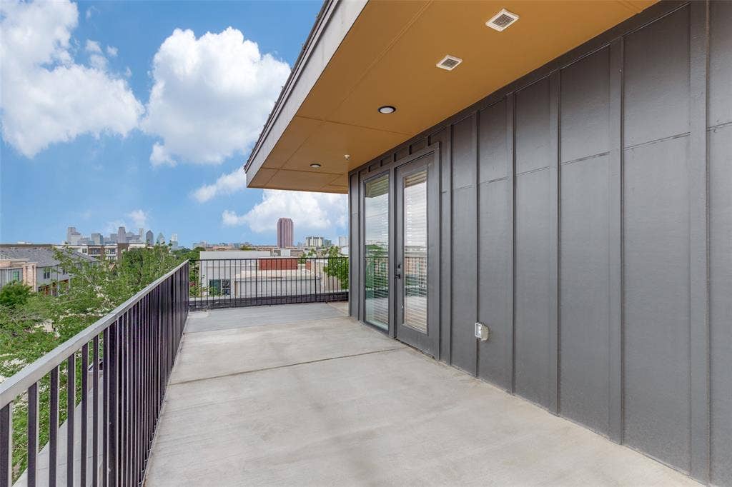 5215 Capitol Avenue, #316, Dallas, TX 75206 5215 Capitol Avenue, #316, Dallas, TX 75206