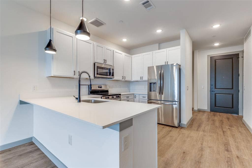 5215 Capitol Avenue, #316, Dallas, TX 75206 5215 Capitol Avenue, #316, Dallas, TX 75206