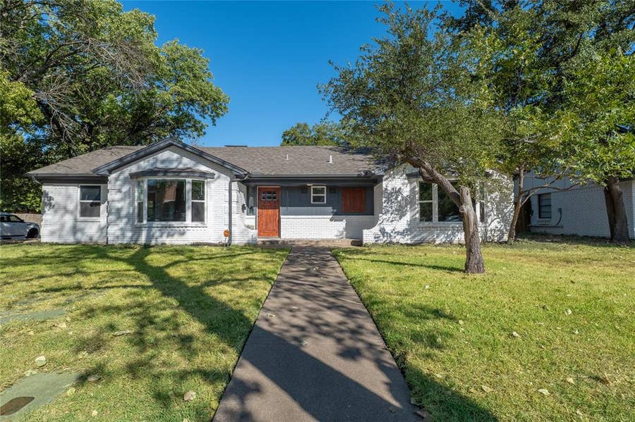 Property photo for 11005 Ferguson Road, Dallas, TX