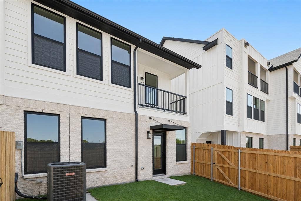 4457 Crescent Heights Road, Garland, TX 75043 4457 Crescent Heights Road, Garland, TX 75043