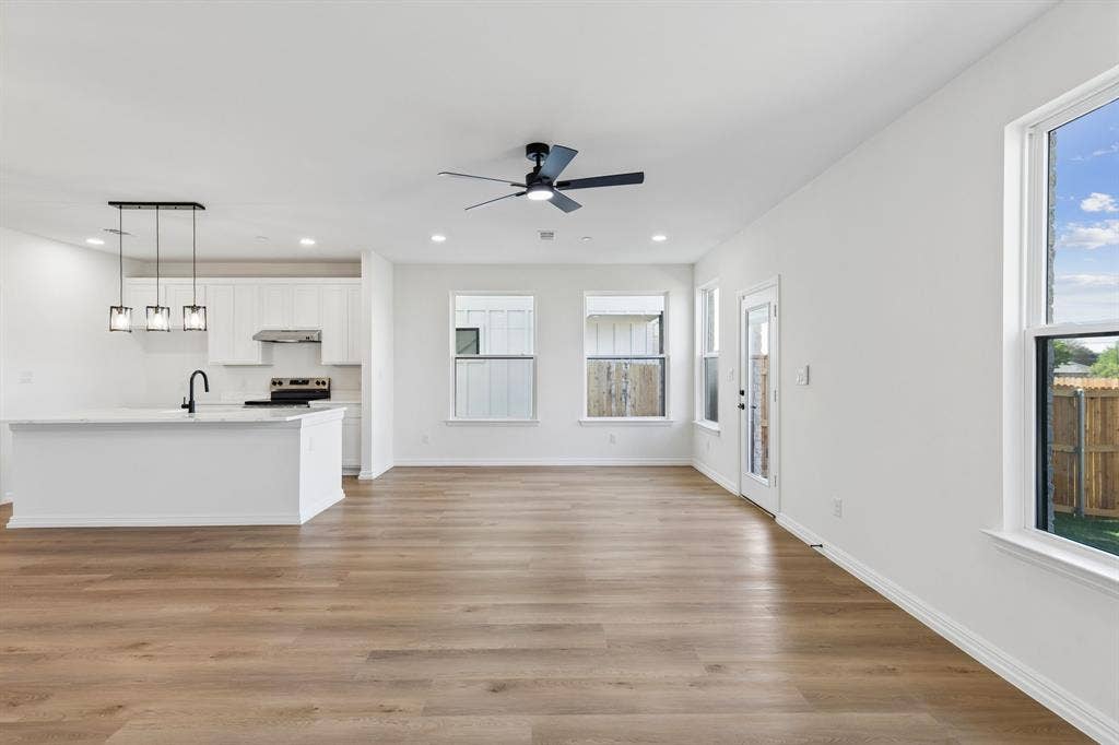 4457 Crescent Heights Road, Garland, TX 75043 4457 Crescent Heights Road, Garland, TX 75043